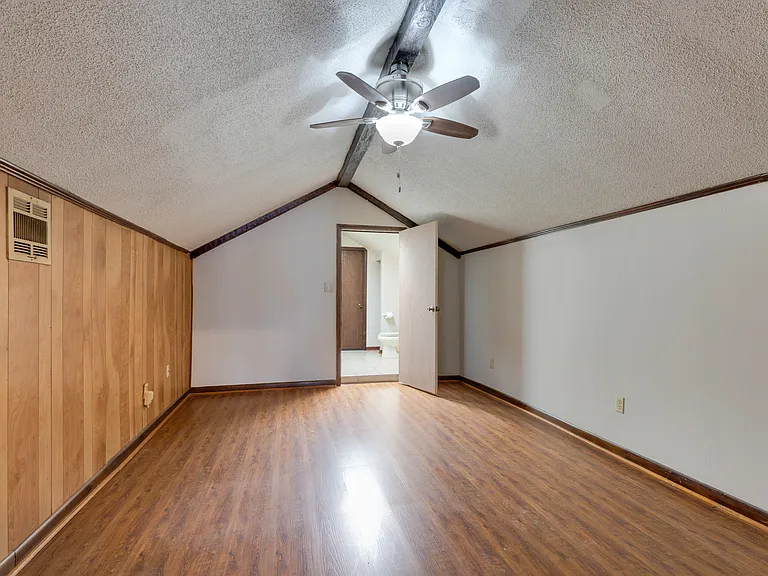 113 Aberdeen Dr — Photo 18