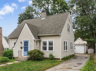 14 Friedel St, Worcester, MA 01603