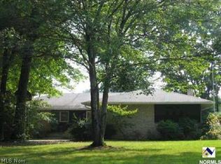 10253 Fairtree Dr, Strongsville, OH
