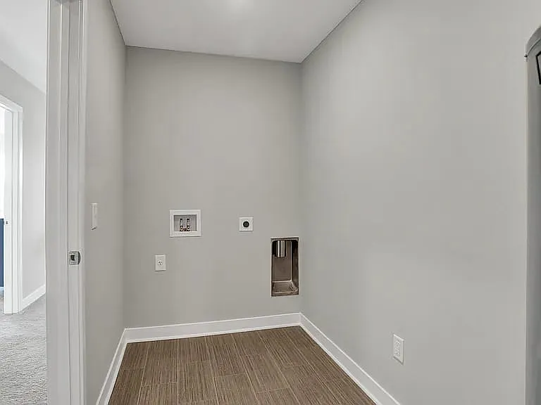 15243 Farrington Way — Photo 7