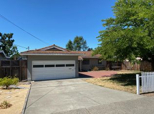 225 Cobblestone Dr, San Rafael, CA 94903
