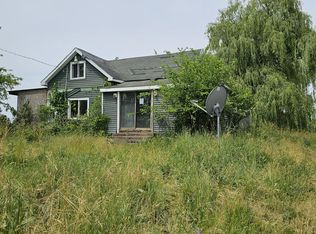 1580 N Tripp Rd, Hillsdale, MI 49242