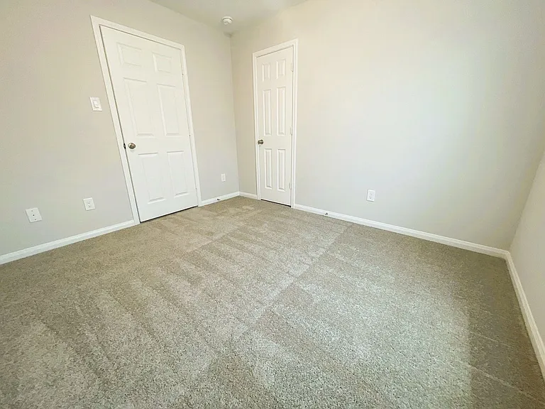 340 County Road 5105 — Photo 11