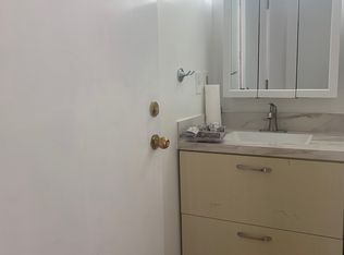 722 Oak St #B, Oakland, CA 94607