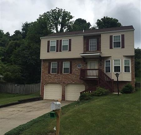 3rd image of 111 Peppertree Dr