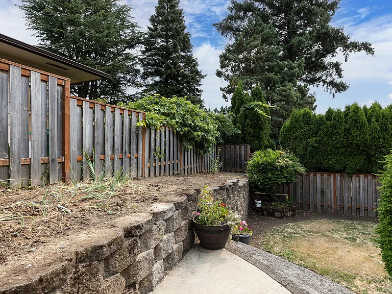 4909 SE Mason Ln — Photo 30