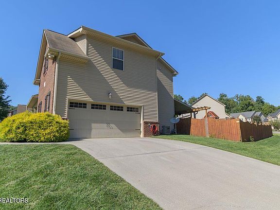 4th image of 11635 Edison Dr