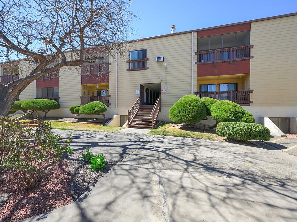 1st image of 125 Franklin Ave APT 407