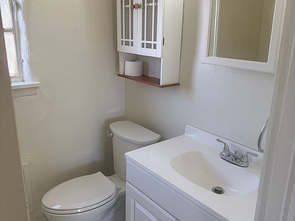 3rd image of 1103 N Wall Ave