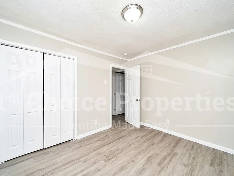 1578 Cunningham Dr — Photo 13