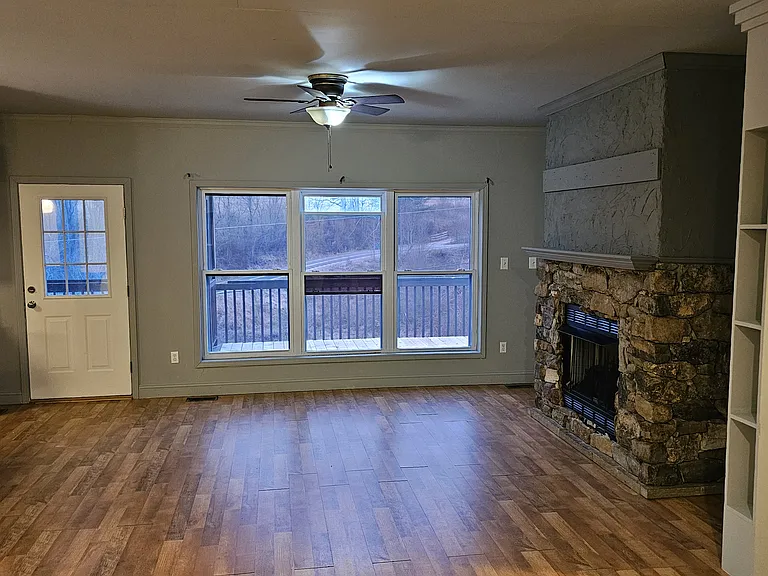 21 Little Oak Rd — Photo 4