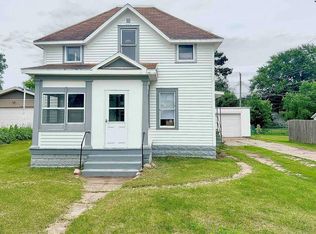 715 Spring St, Eau Claire, WI 54703