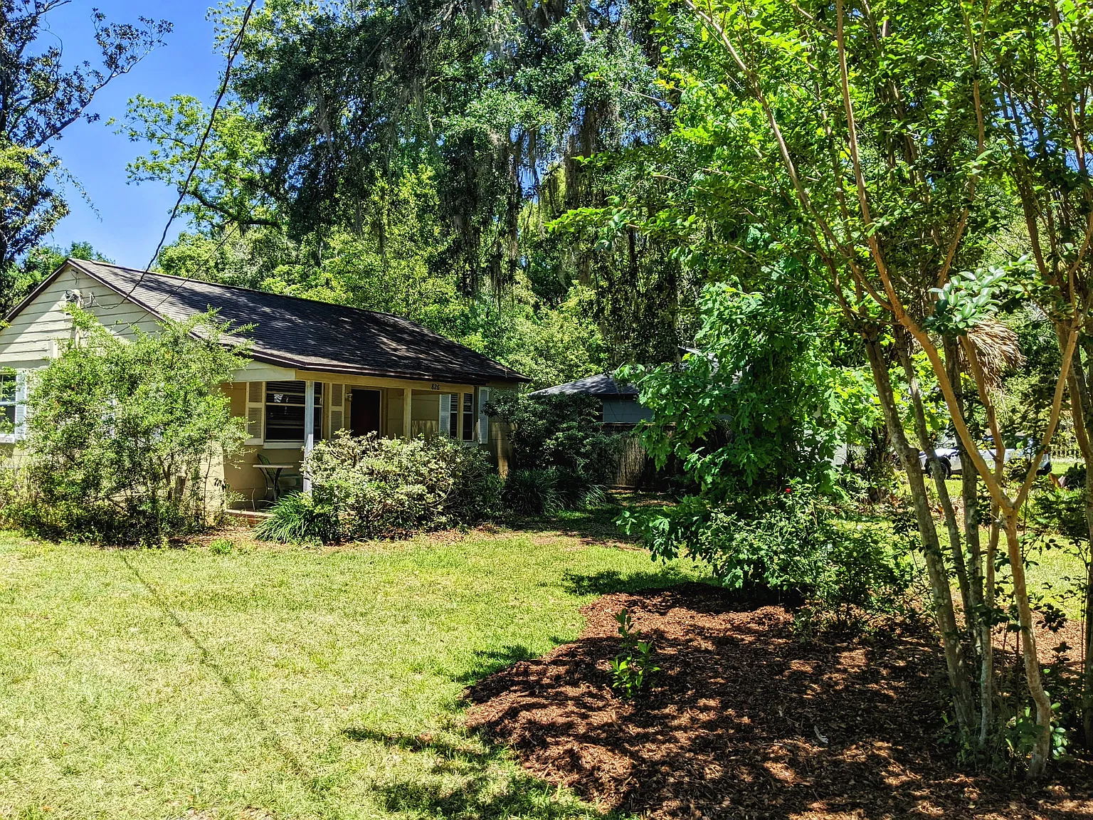 2 bed, 754 sqft, $1,425 — Photo 3