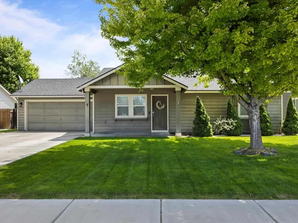 5709 Maryhill Ln, Bakersfield, CA 93301