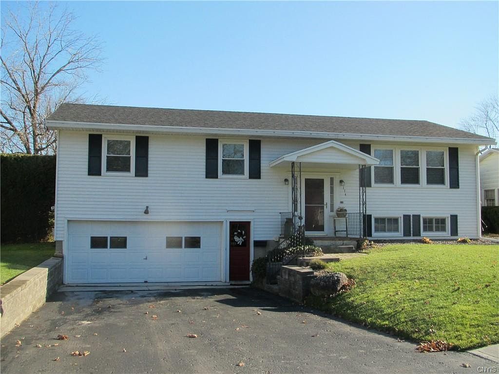 114 Mary St, Auburn, NY 13021 Zillow