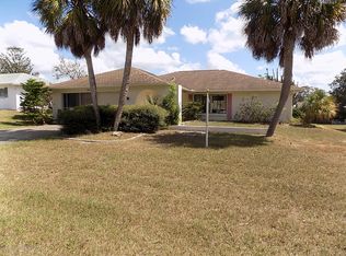 8000 Victoria Way, Weeki Wachee, FL 34613