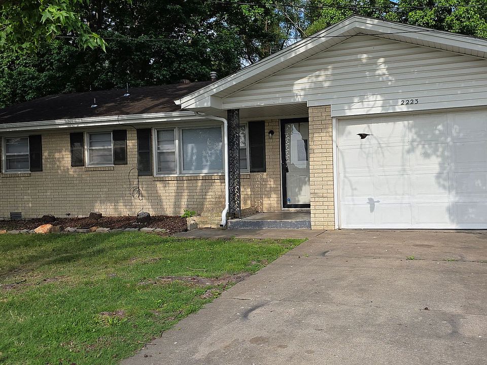 1st image of 2223 N Link Ave