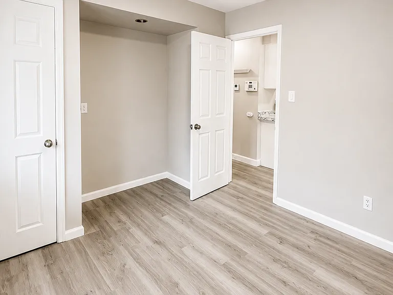 645 Shepley Dr — Photo 9