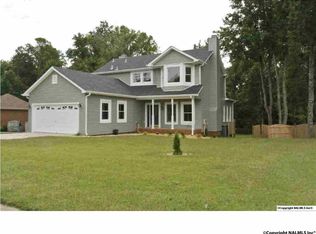 200 Rosecliff Dr, Harvest, AL 35749