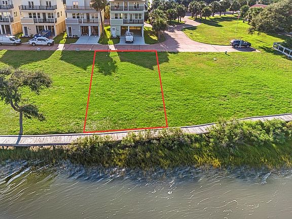 3rd image of 3611 Niko Ct