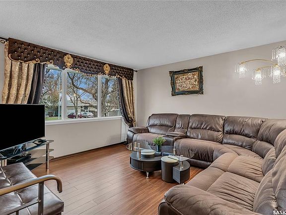 4th image of 206 Upland Dr