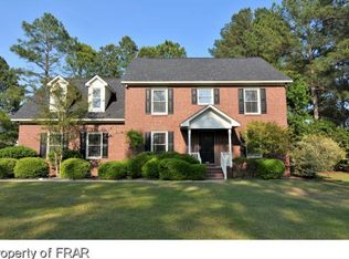 1907 Fairforest Dr, Fayetteville, NC 28304