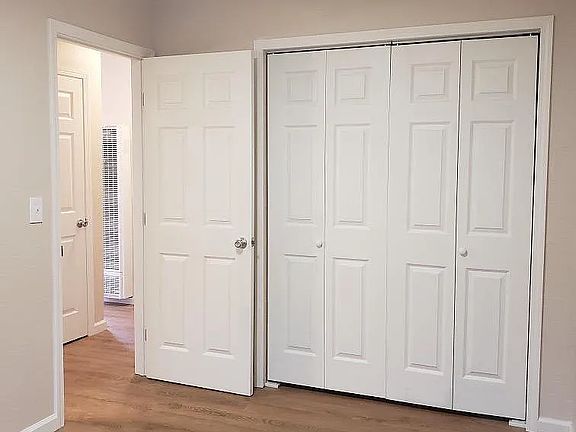 5th image of 1123 Tabor Ave #4