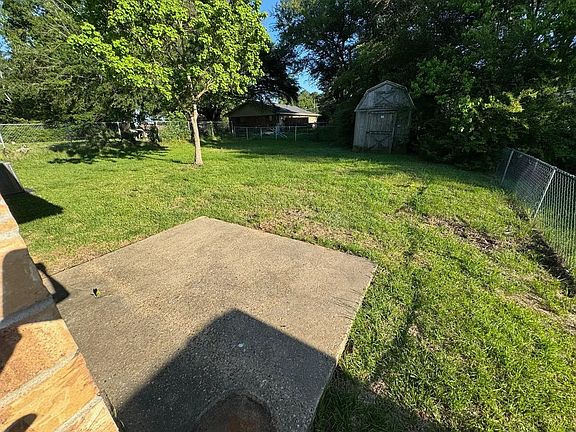 2nd image of 126 Wilson Dr