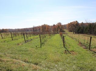 209 Winery Rd, Centertown, MO 65023