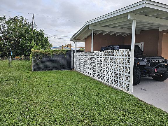 4th image of 21354 Austin Ave