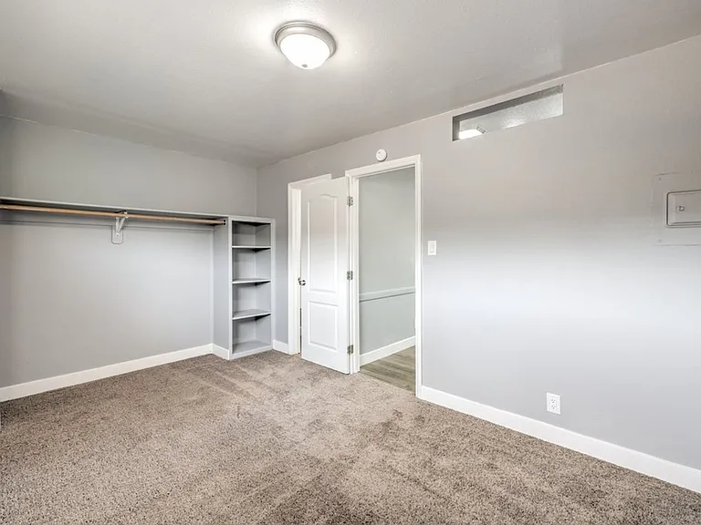 324 W Cleveland Ave — Photo 5