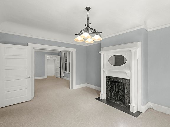 2nd image of 1662 Fulton St