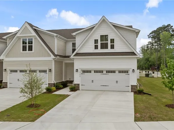 23050 Preserve Pl, Carrollton, VA 23314
