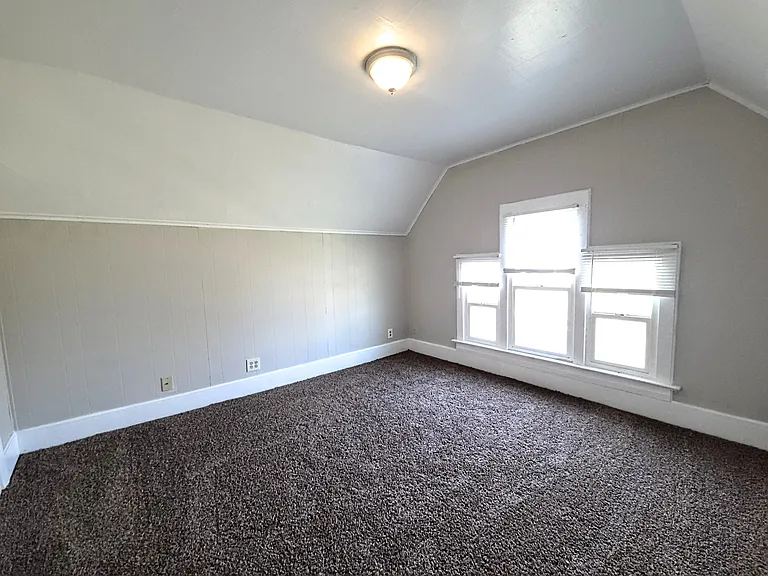507 W Mansfield Ave — Photo 14