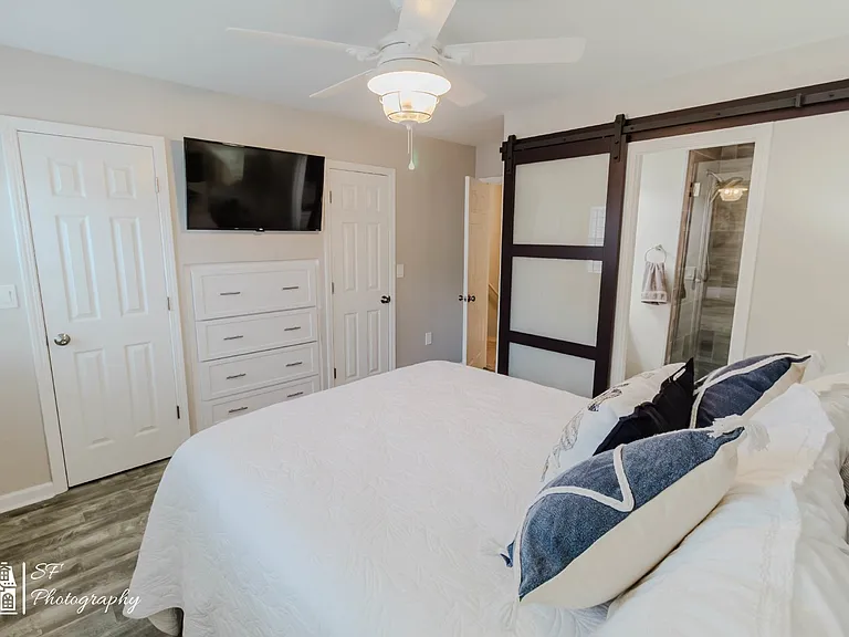 612 3rd Ave S #10D — Photo 10