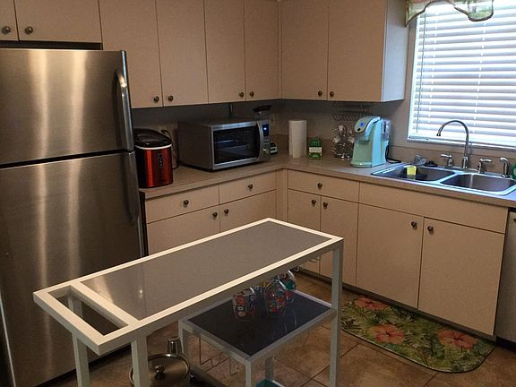Pohoy Kitchen