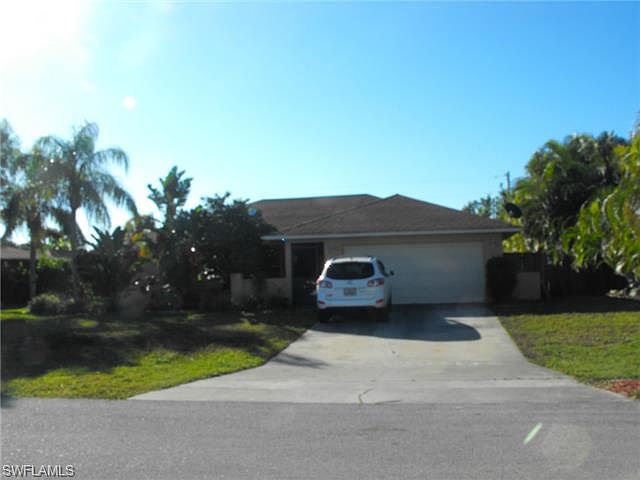 1st image of 426 SW 43rd St