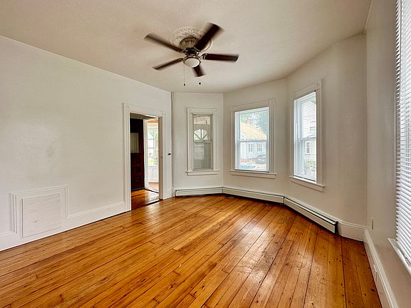 3rd image of 170 Alabama Ave