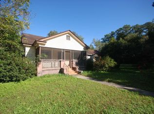 214 Embassy Dr, Summerville, SC 29483