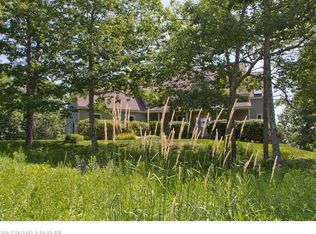27 Terrier Cir, Rockport, ME 04856