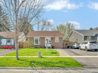 24 Grassmere Ct, Oshawa, ON L1H3X4