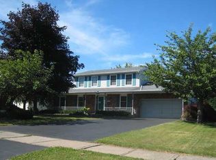 79 Old English Dr, Rochester, NY 14616