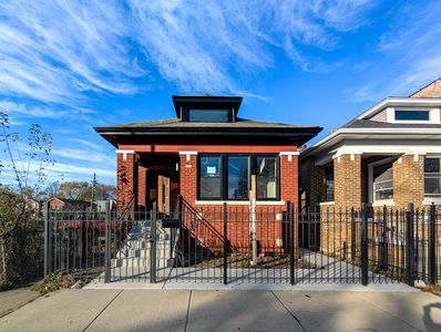 2242 W Garfield Blvd, Chicago, IL, 60609