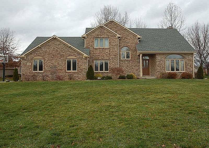 1st image of 315 Southcreek Dr N