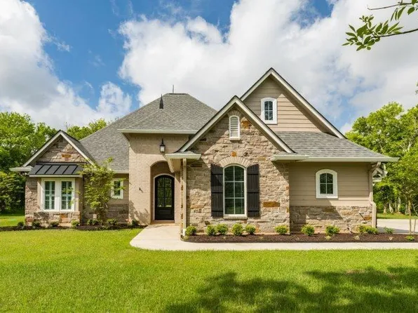 2903 Oakwood Shores Dr, Richwood, TX 77515