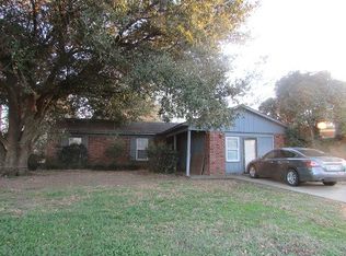 303 Madison St, Stuttgart, AR 72160
