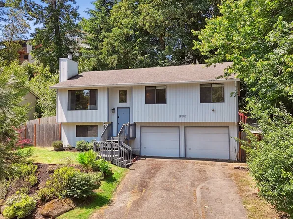 16905 Webster Rd, Gladstone, OR 97027