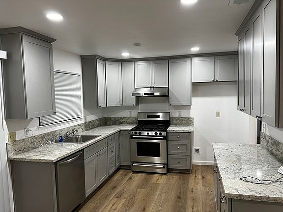 2nd image of 4805 Peale Dr