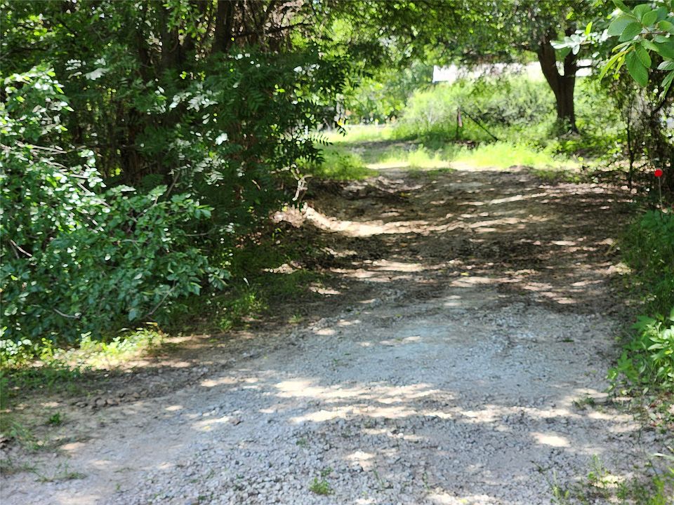 1st image of 309 Vickie Ln