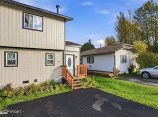 1211 Crow Berry Cir, Anchorage, AK 99515